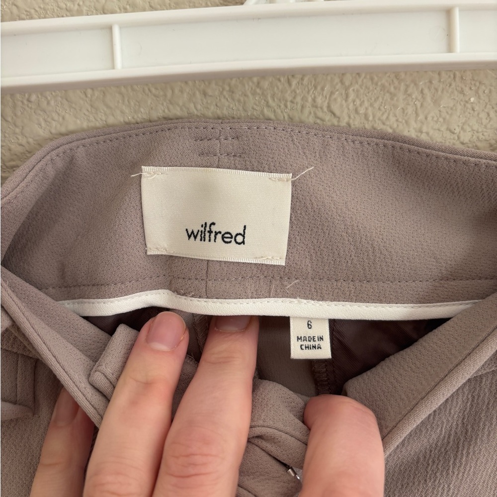 Aritzia Wilfred Taupe tie front Ankle Pants size 6 - Picture 2 of 5